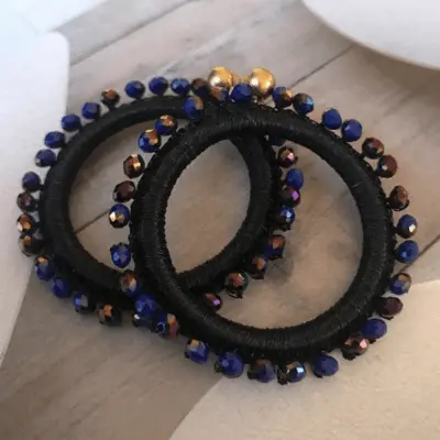 black kimi black & blue earrings